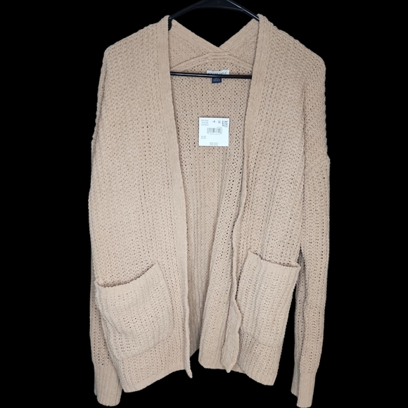 American Eagle Outfitters Sweaters - Womens Tan  American Eagle  Cardigan With Pockets. X-small NWT